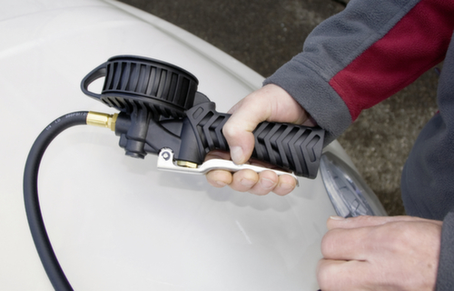 KRAFTWERK® KW Reifenfüller mit Digital-Anzeige