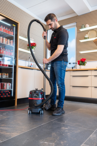 Extra leiser Trockensauger ERA TEC mit USB-Anschluss und Fach für Reservebeutel